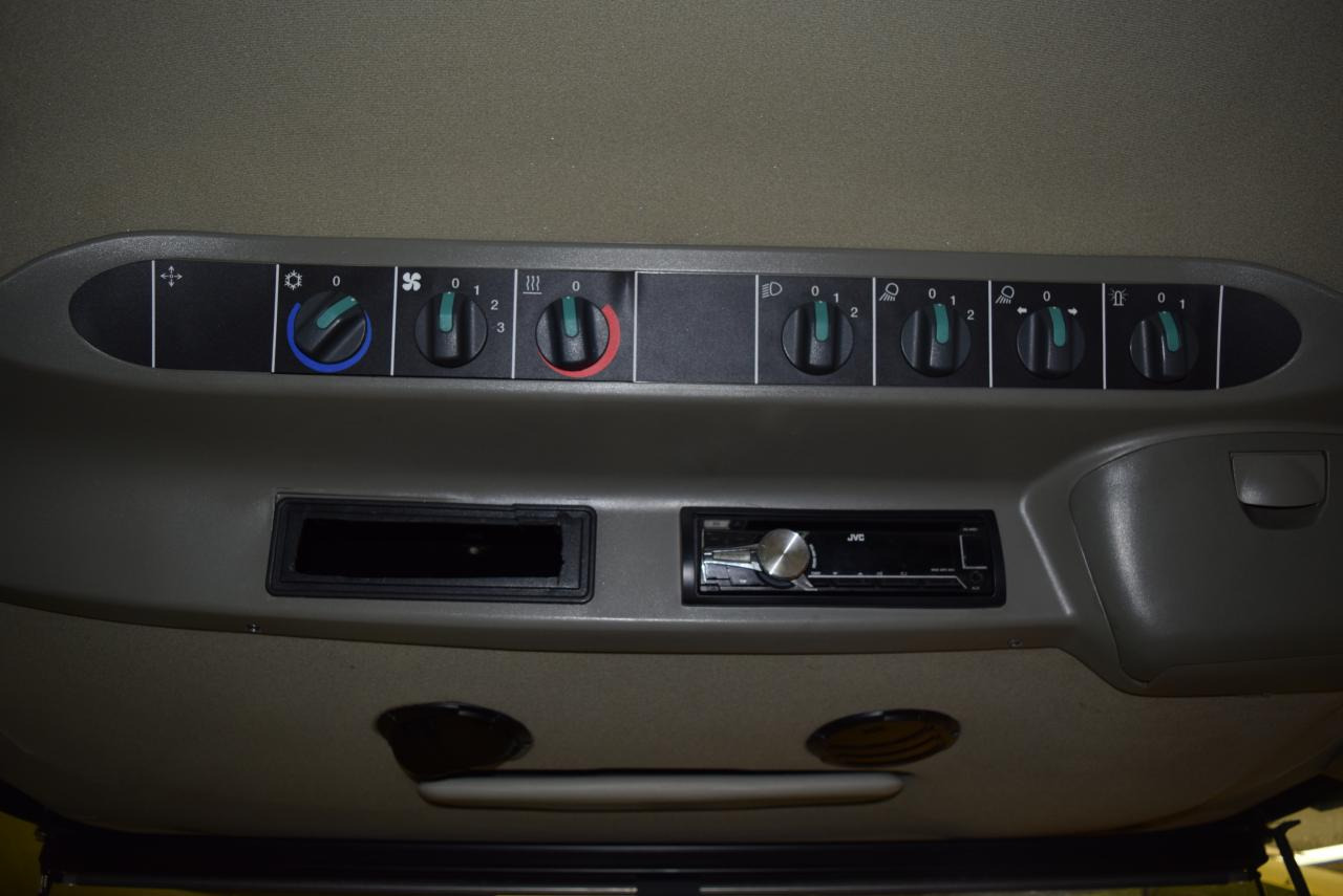 حصادة الأعلاف CLAAS Jaguar 850: صورة 9
