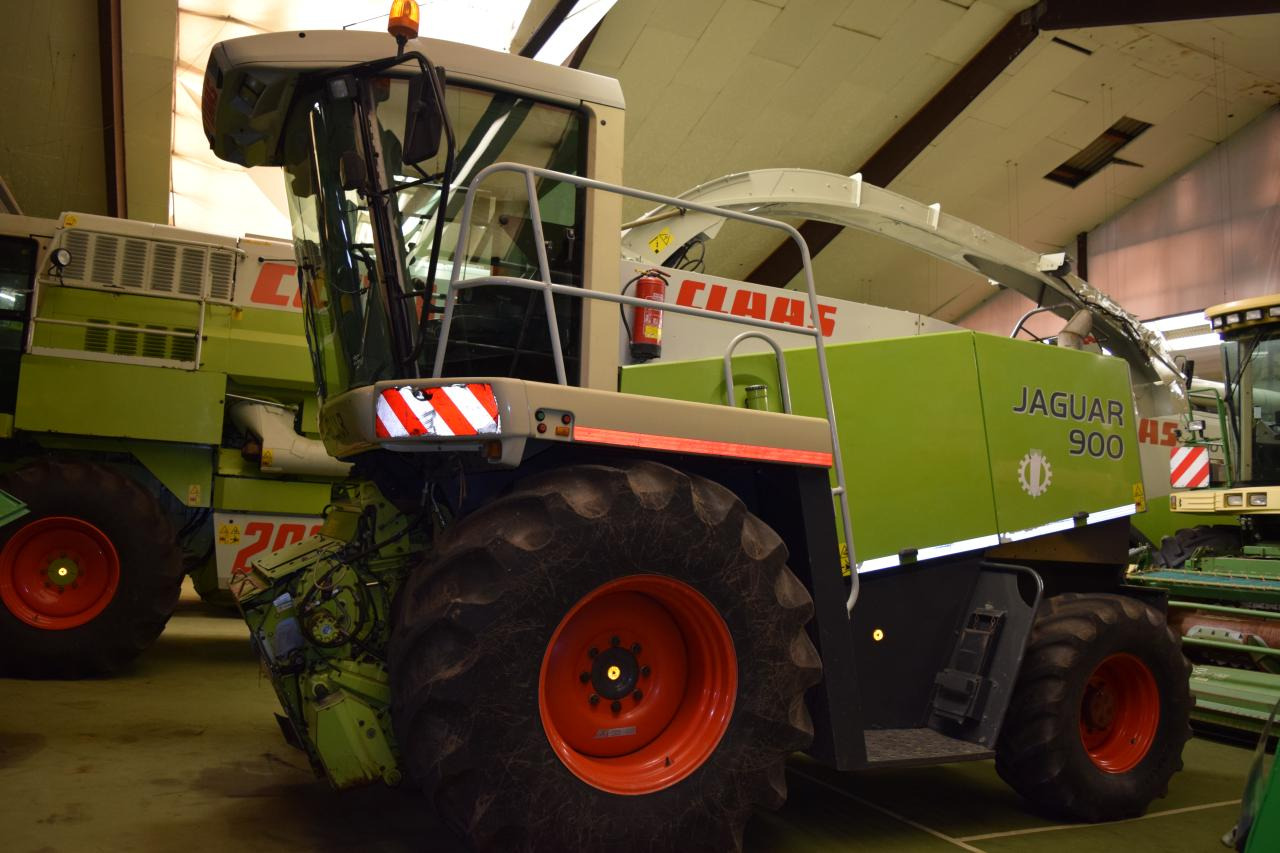 CLAAS Jaguar 900 - حصادة الأعلاف: صورة 2 CLAAS Jaguar 900 - حصادة الأعلاف: صورة 2