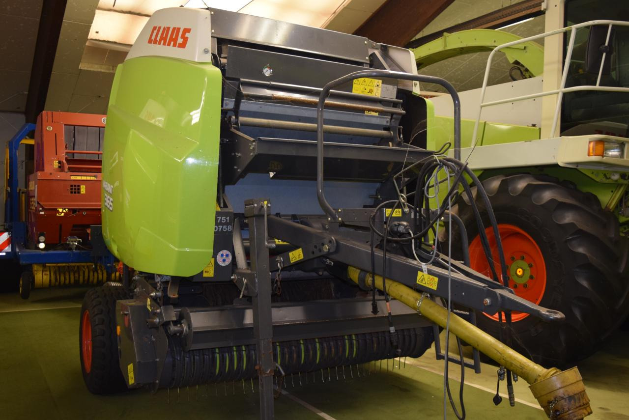 CLAAS Variant 365 RotoCut - مكنة: صورة 2 CLAAS Variant 365 RotoCut - مكنة: صورة 2
