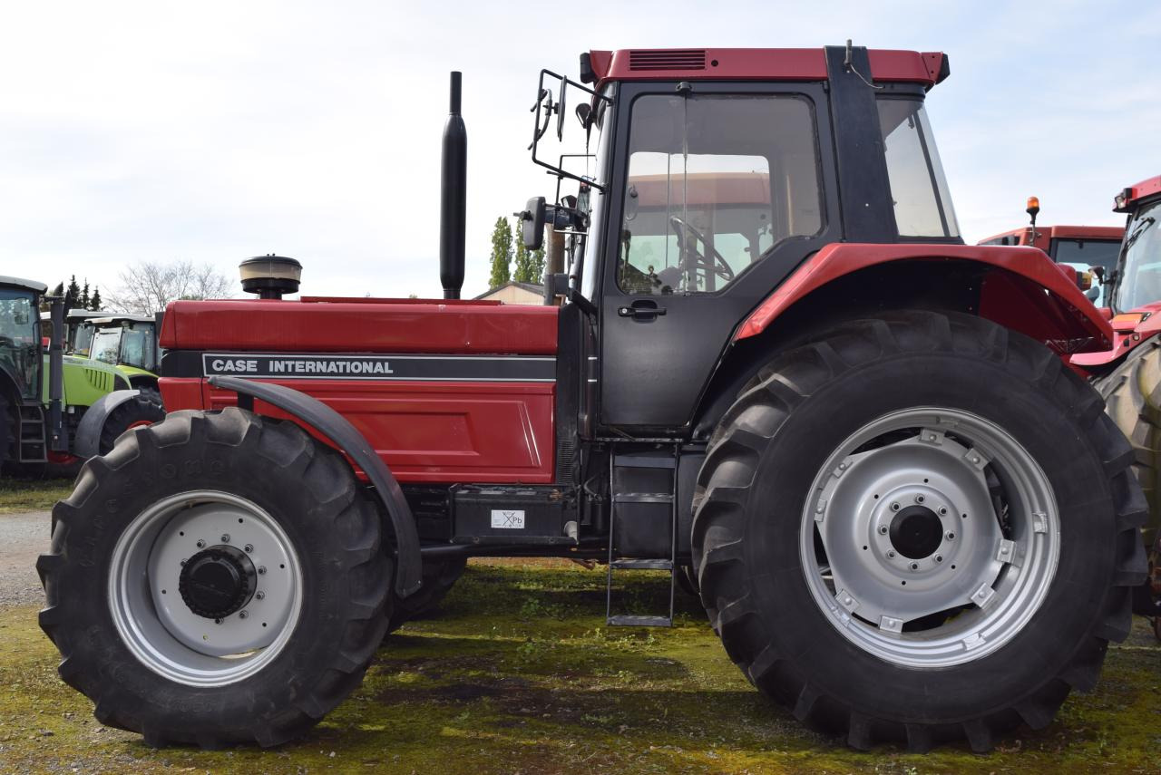 Case-IH 1455 XL A - جرار: صورة 1 Case-IH 1455 XL A - جرار: صورة 1
