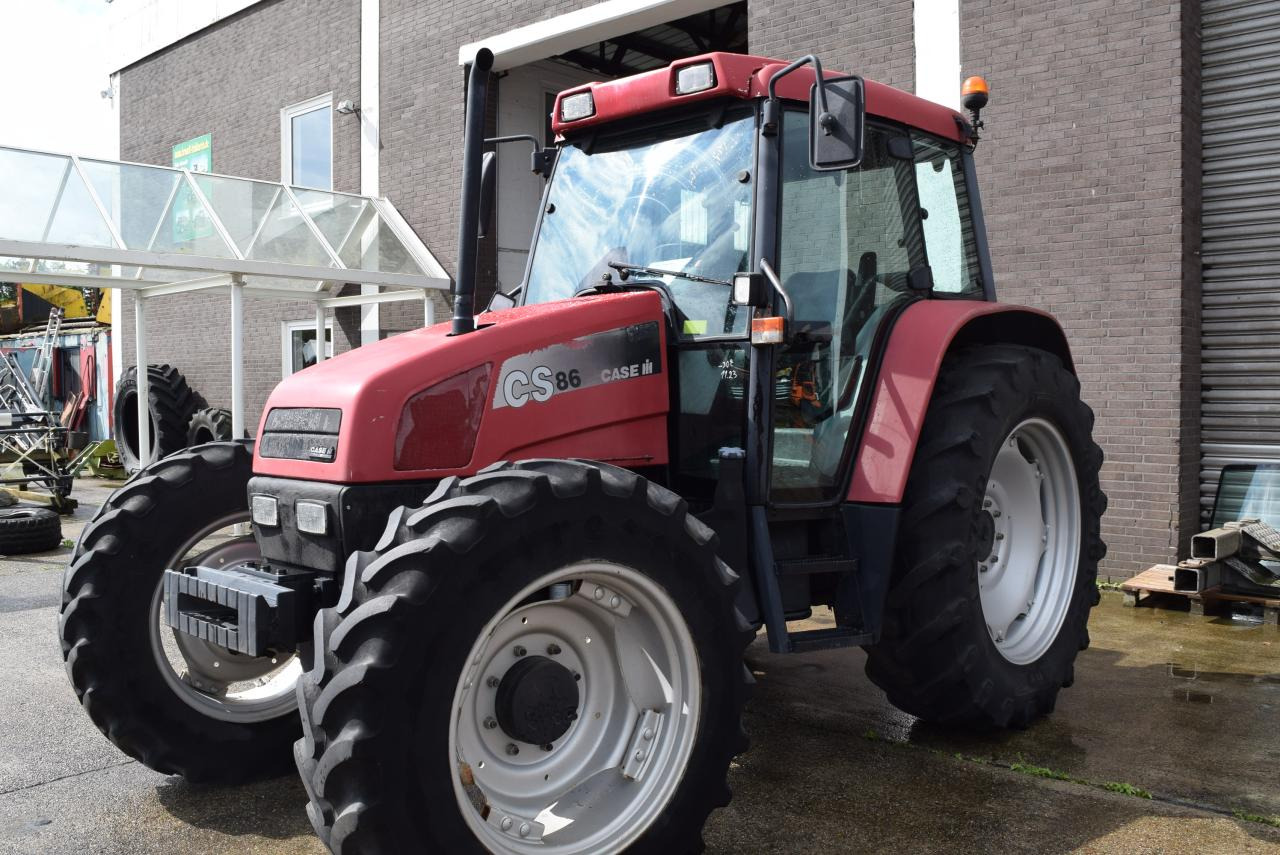 Case-IH CS 86 - جرار: صورة 1 Case-IH CS 86 - جرار: صورة 1