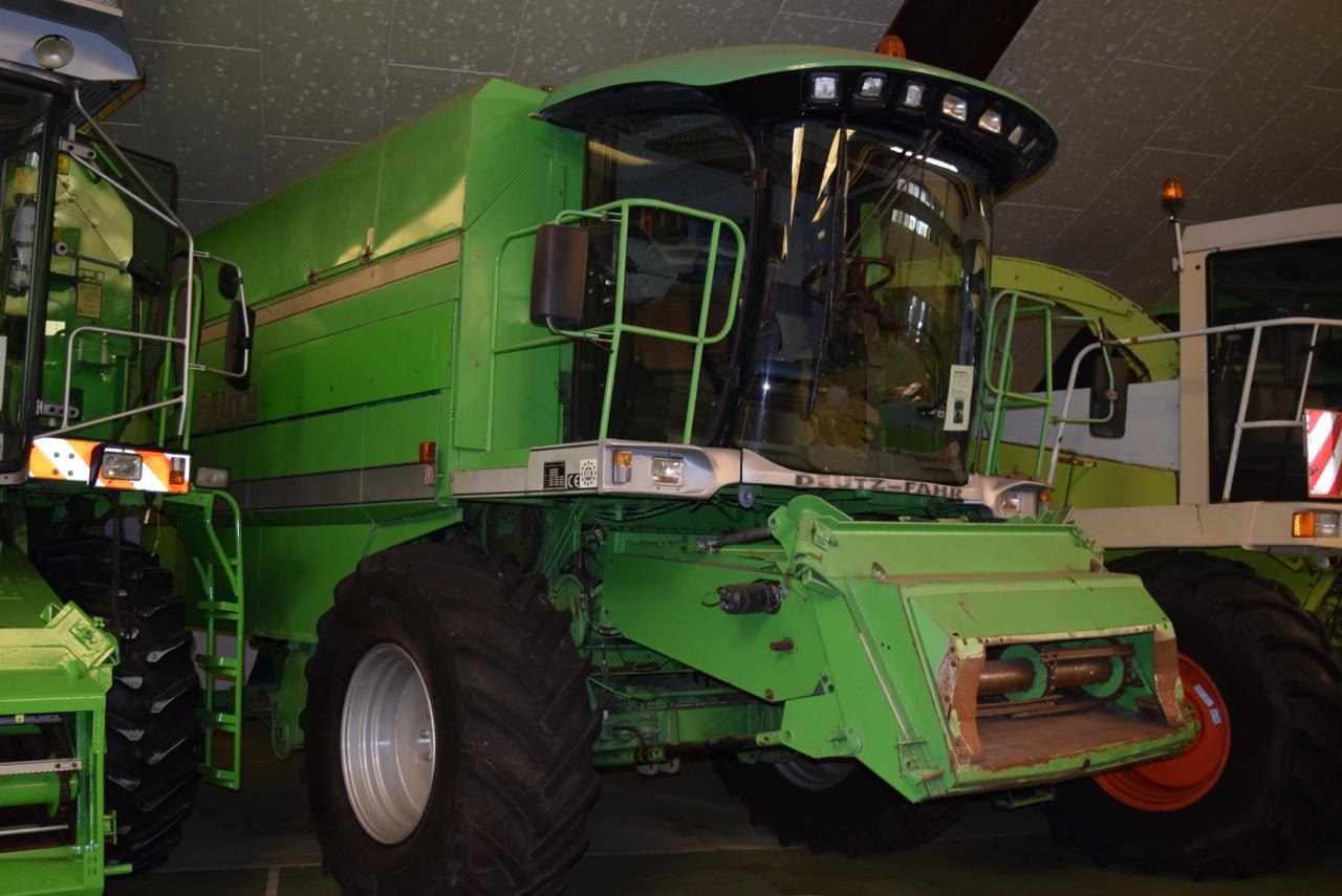 Deutz-Fahr 5660 HTS - حصادة موحَّدة: صورة 1 Deutz-Fahr 5660 HTS - حصادة موحَّدة: صورة 1