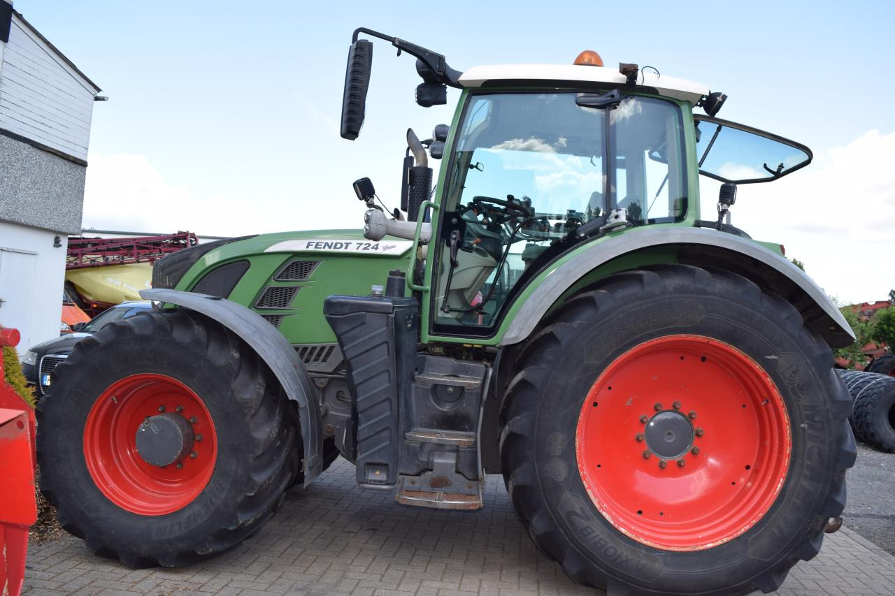 Fendt 724 Vario TMS SCR ProfiPlus - جرار: صورة 3 Fendt 724 Vario TMS SCR ProfiPlus - جرار: صورة 3