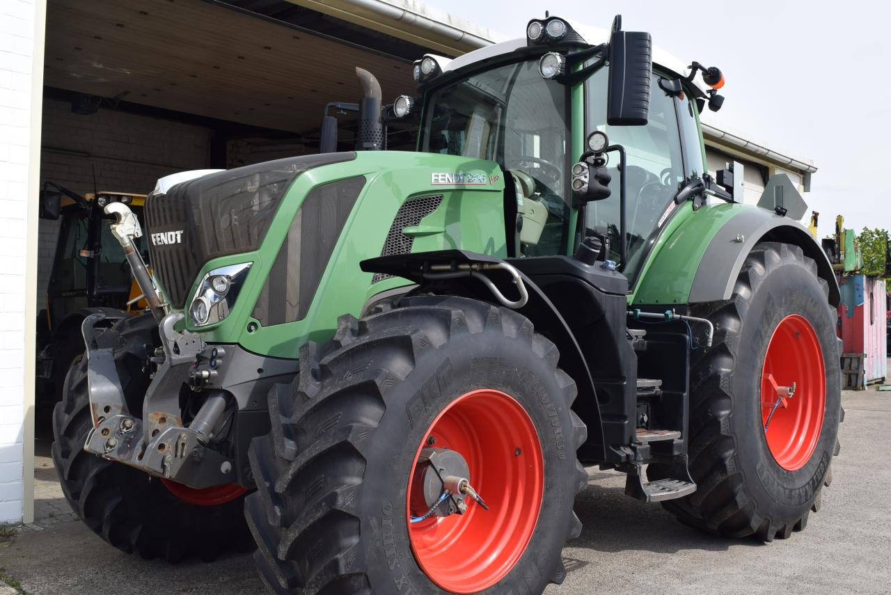 Fendt 826 Vario ProfiPlus, - جرار: صورة 3 Fendt 826 Vario ProfiPlus, - جرار: صورة 3