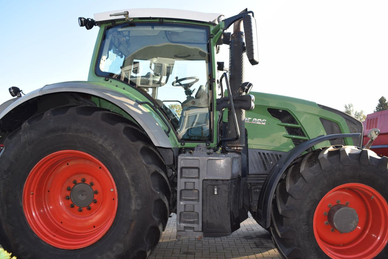Fendt 826 Vario SCR - جرار: صورة 2 Fendt 826 Vario SCR - جرار: صورة 2