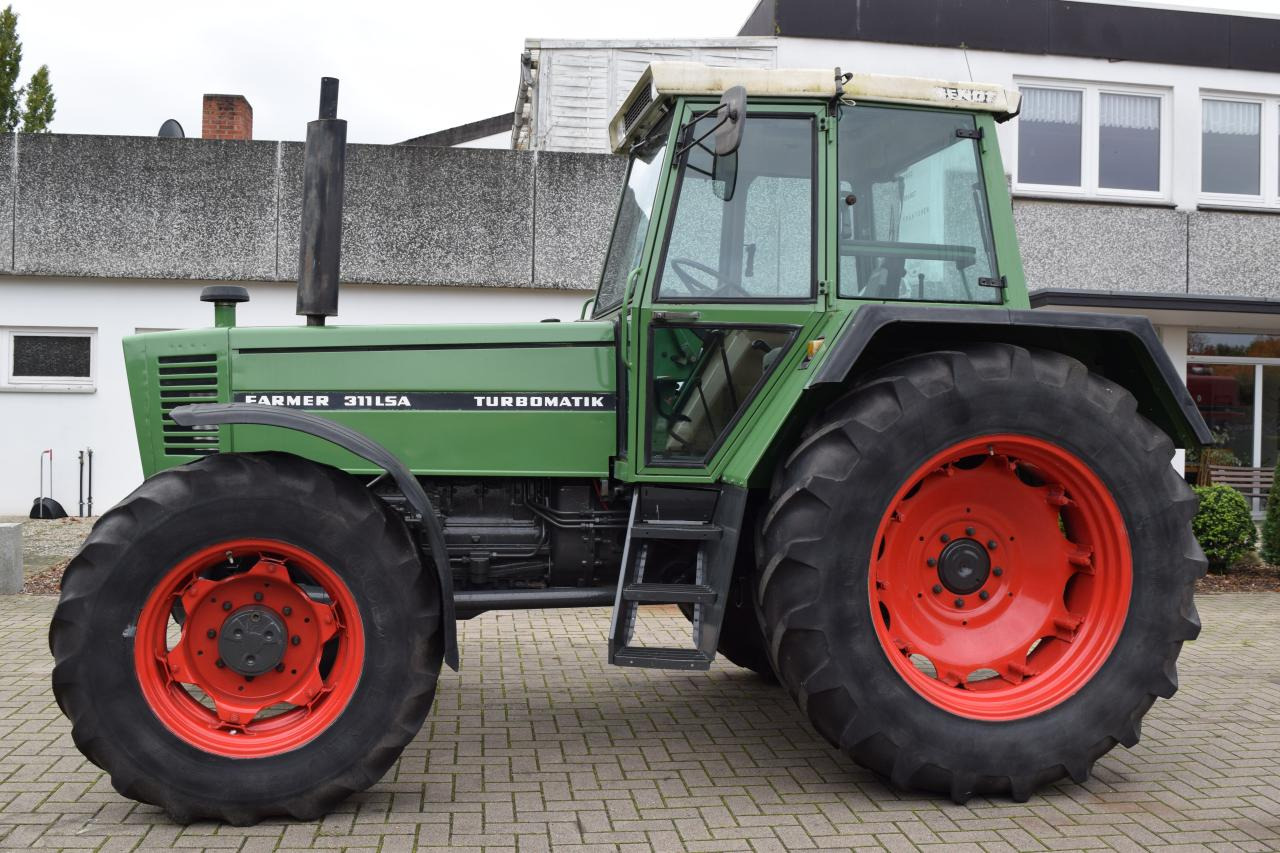 Fendt Farmer 311 LSA - جرار: صورة 2 Fendt Farmer 311 LSA - جرار: صورة 2