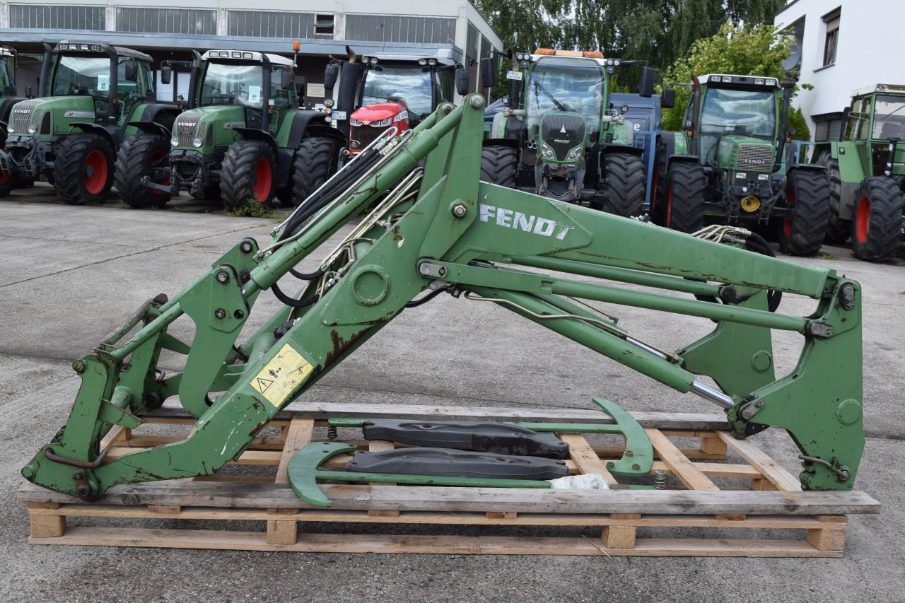 Fendt Frontlader für Serie 400 - رافعة أمامية للجرار: صورة 2 Fendt Frontlader für Serie 400 - رافعة أمامية للجرار: صورة 2