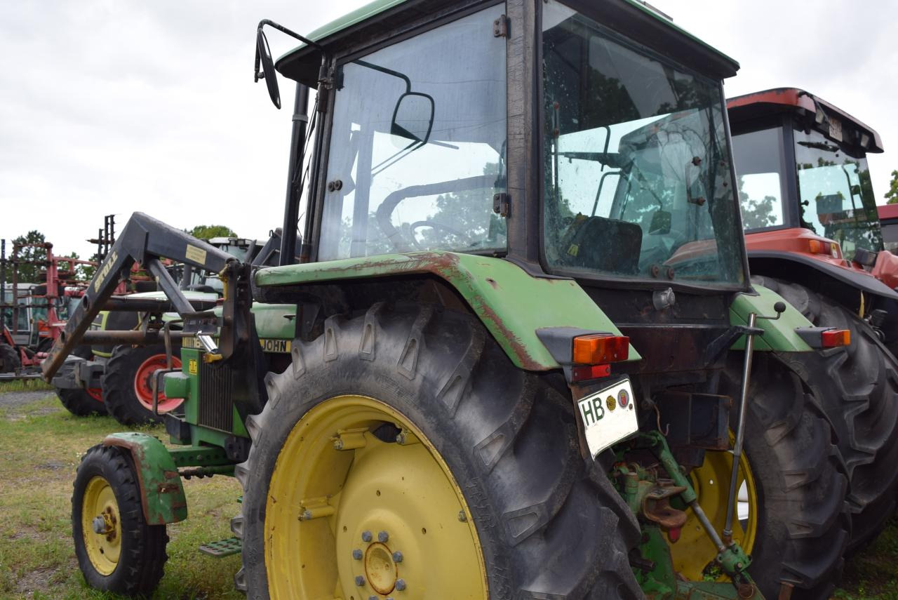 John Deere 1640 - جرار: صورة 3 John Deere 1640 - جرار: صورة 3