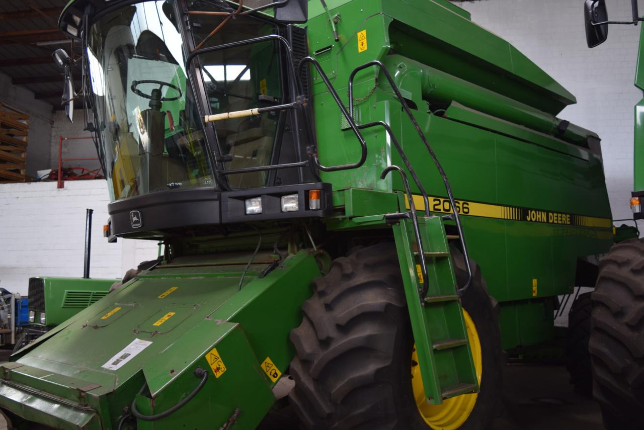 John Deere 2066 - حصادة موحَّدة: صورة 3 John Deere 2066 - حصادة موحَّدة: صورة 3