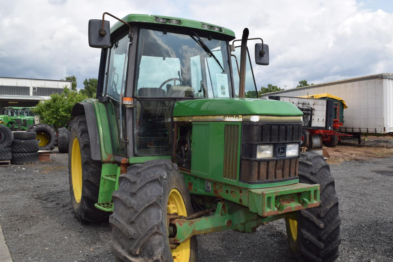 John Deere 6100 - جرار: صورة 4 John Deere 6100 - جرار: صورة 4