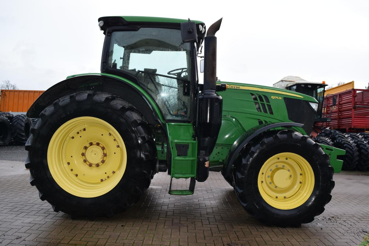 John Deere 6175 R - جرار: صورة 2 John Deere 6175 R - جرار: صورة 2