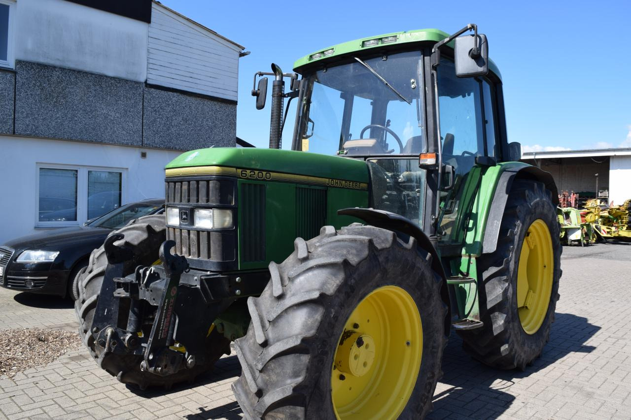 John Deere 6200 - جرار: صورة 2 John Deere 6200 - جرار: صورة 2