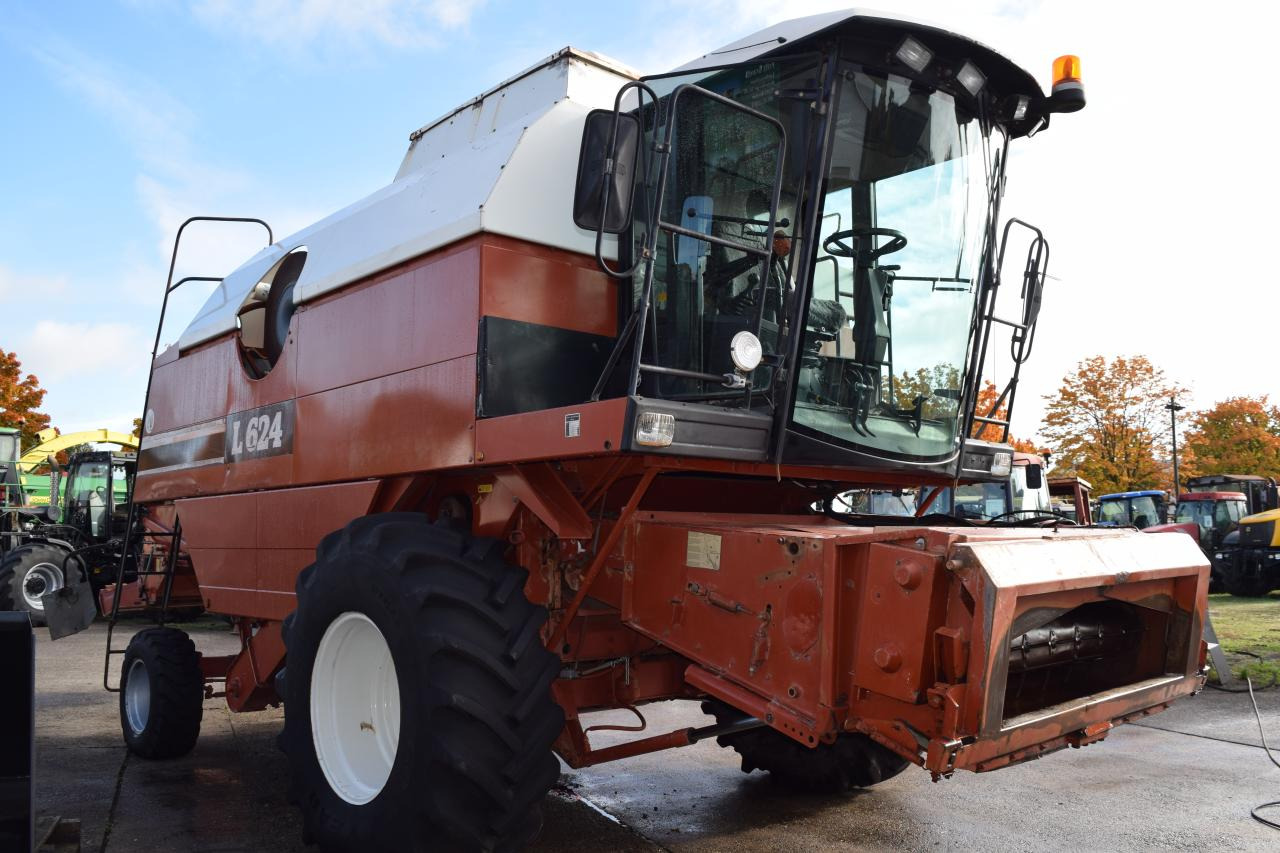 Laverda L624 - حصادة موحَّدة: صورة 4 Laverda L624 - حصادة موحَّدة: صورة 4