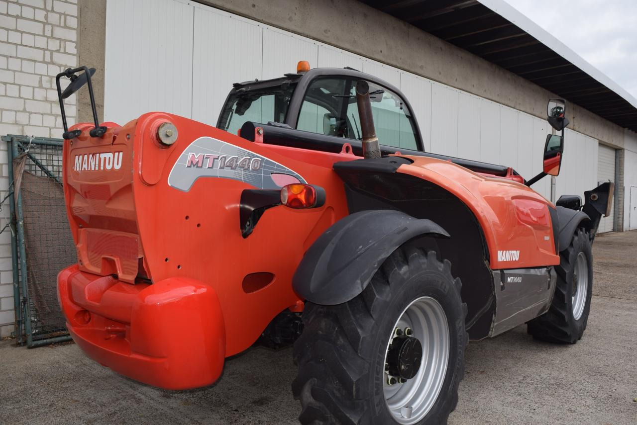 Manitou MT1440 - رافعة تلسكوبية: صورة 5 Manitou MT1440 - رافعة تلسكوبية: صورة 5