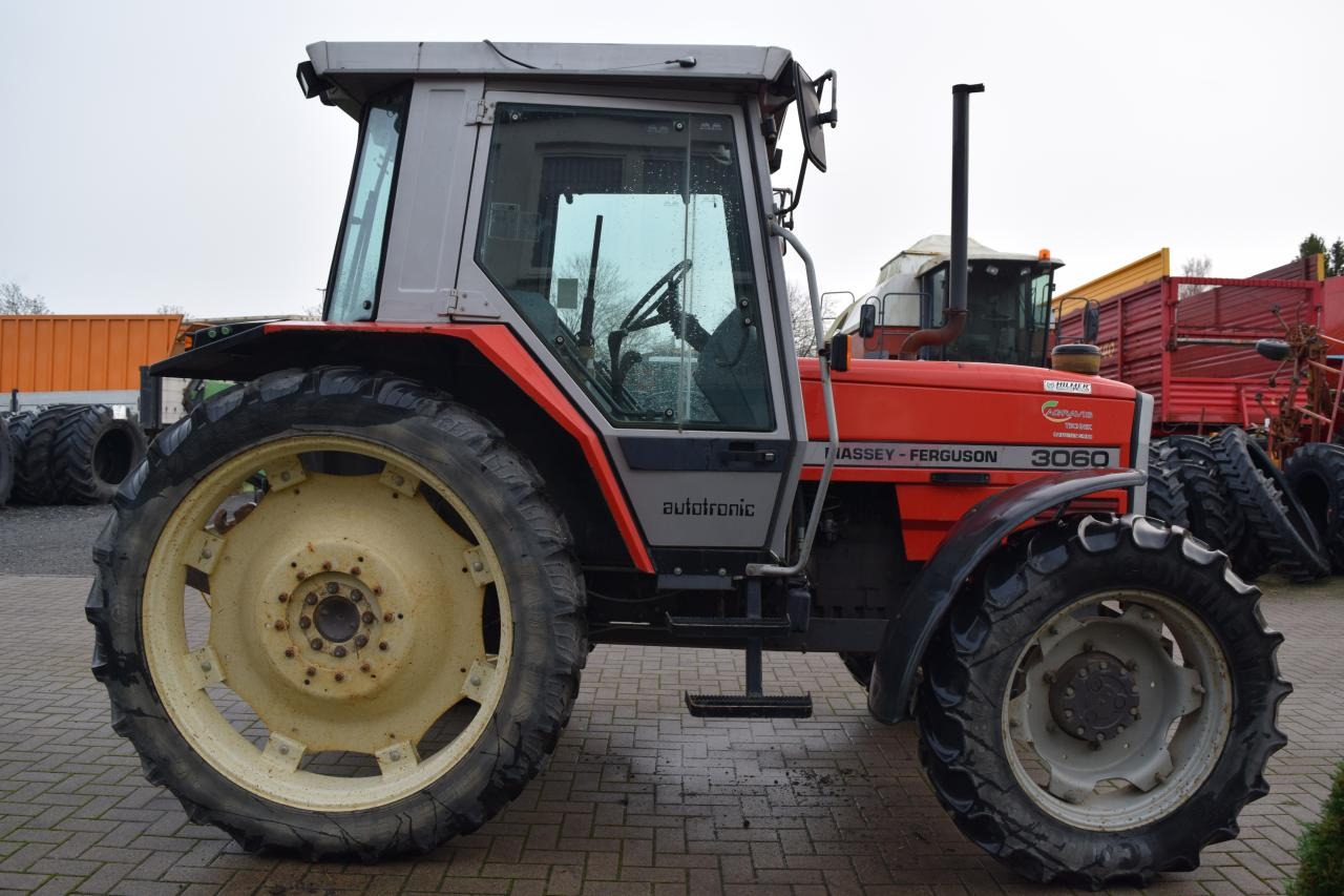 Massey Ferguson MF 3060 - جرار: صورة 2 Massey Ferguson MF 3060 - جرار: صورة 2
