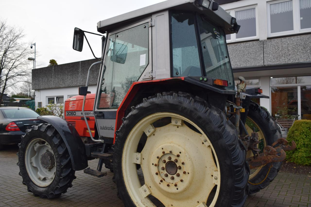 Massey Ferguson MF 3060 - جرار: صورة 5 Massey Ferguson MF 3060 - جرار: صورة 5