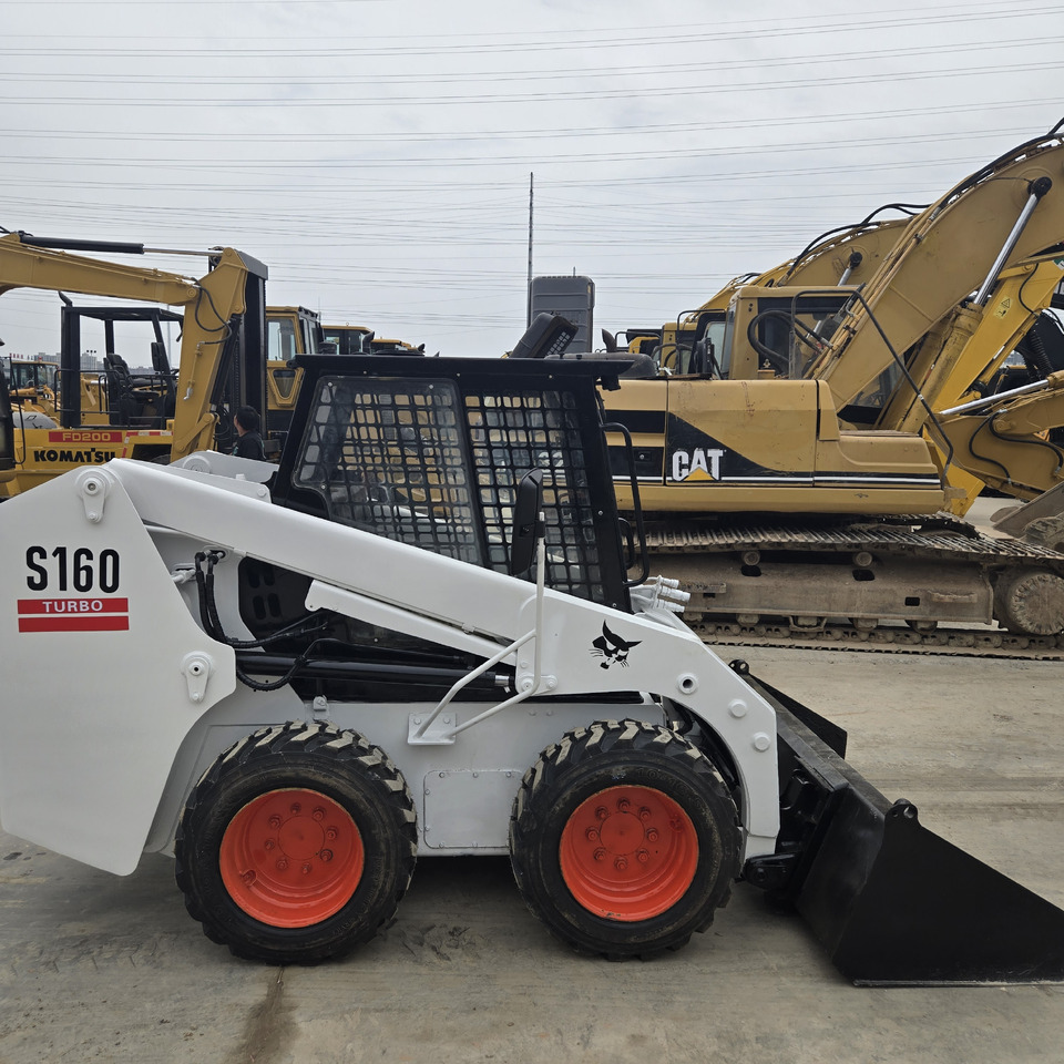 BOBCAT S160 - شيول صغير: صورة 3 BOBCAT S160 - شيول صغير: صورة 3
