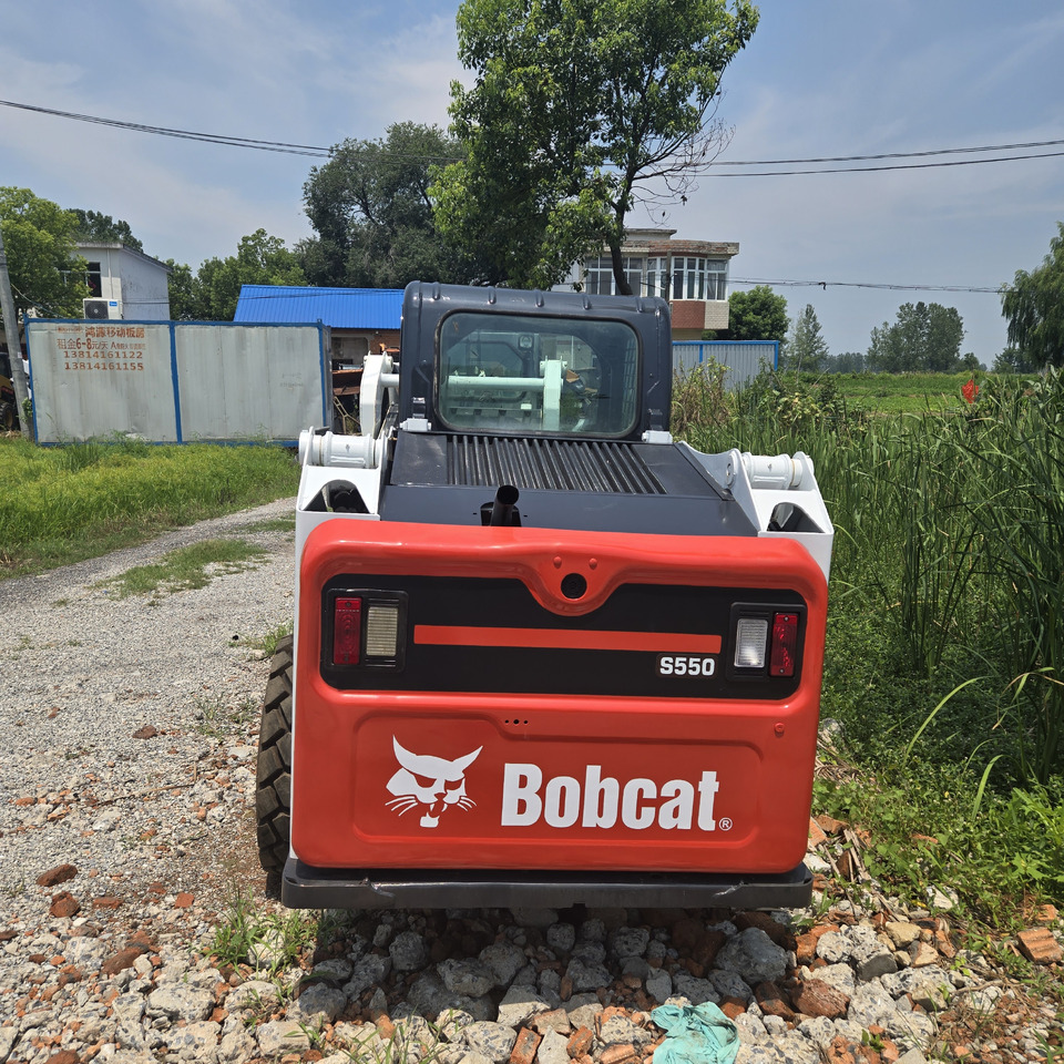 BOBCAT S550 - شيول صغير: صورة 3 BOBCAT S550 - شيول صغير: صورة 3