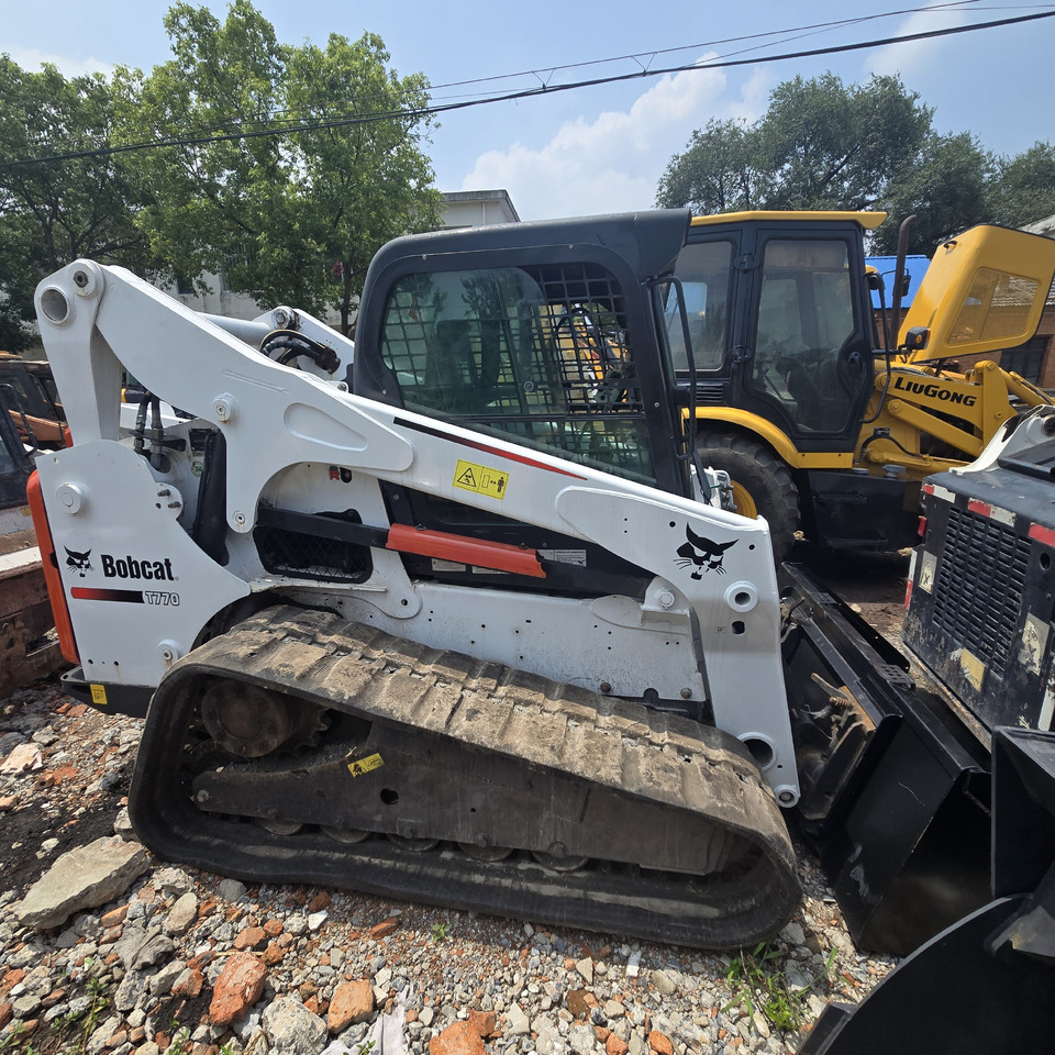 BOBCAT T770 - شيول صغير: صورة 1 BOBCAT T770 - شيول صغير: صورة 1