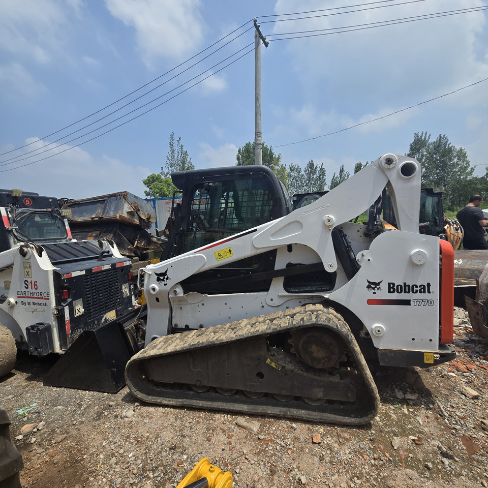 BOBCAT T770 - شيول صغير: صورة 4 BOBCAT T770 - شيول صغير: صورة 4