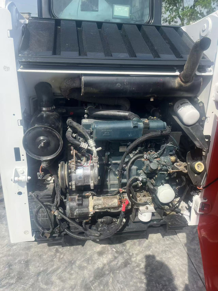 Bobcat S160 - شيول صغير: صورة 3 Bobcat S160 - شيول صغير: صورة 3
