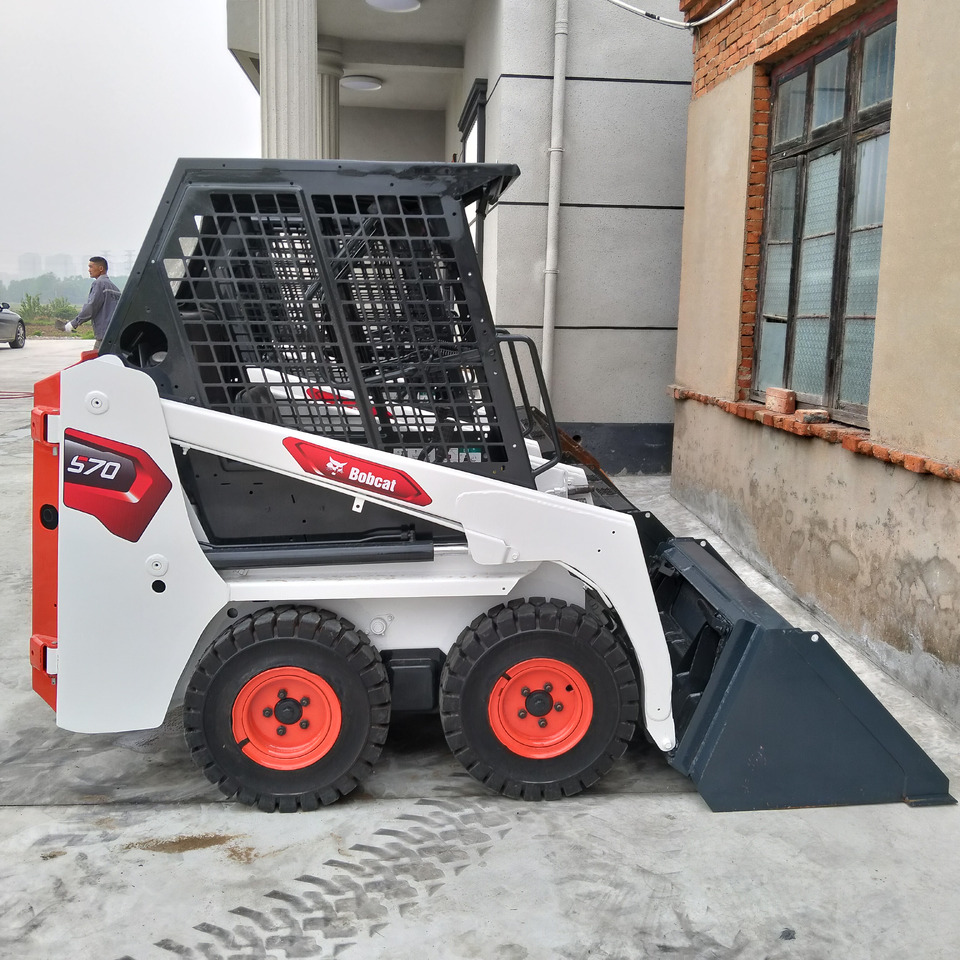 Bobcat S70 - شيول صغير: صورة 1 Bobcat S70 - شيول صغير: صورة 1