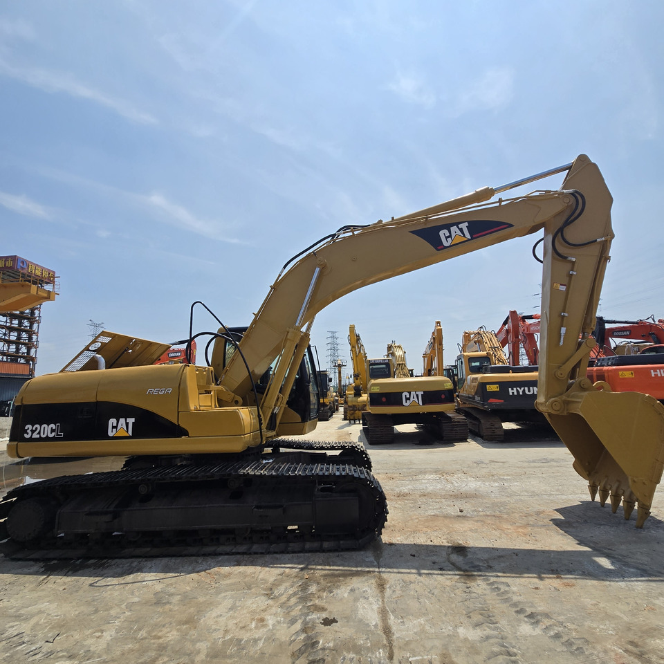 CAT 320C - حفار زحاف: صورة 1 CAT 320C - حفار زحاف: صورة 1