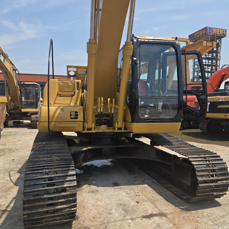 CAT 320C - حفار زحاف: صورة 3 CAT 320C - حفار زحاف: صورة 3
