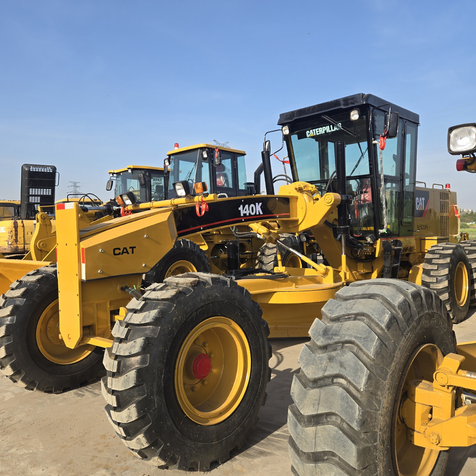 CATERPILLAR 140K - ممهدة: صورة 1 CATERPILLAR 140K - ممهدة: صورة 1