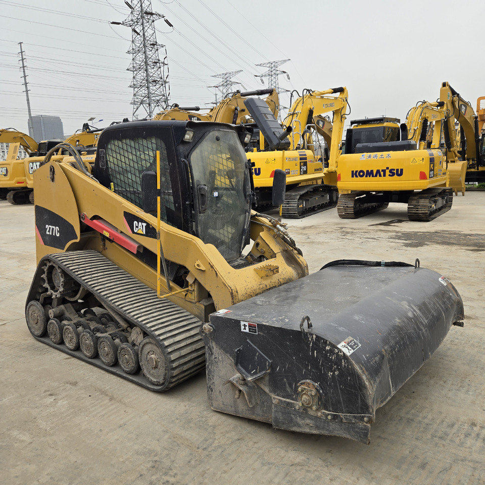 CATERPILLAR 277C - شيول صغير: صورة 2 CATERPILLAR 277C - شيول صغير: صورة 2