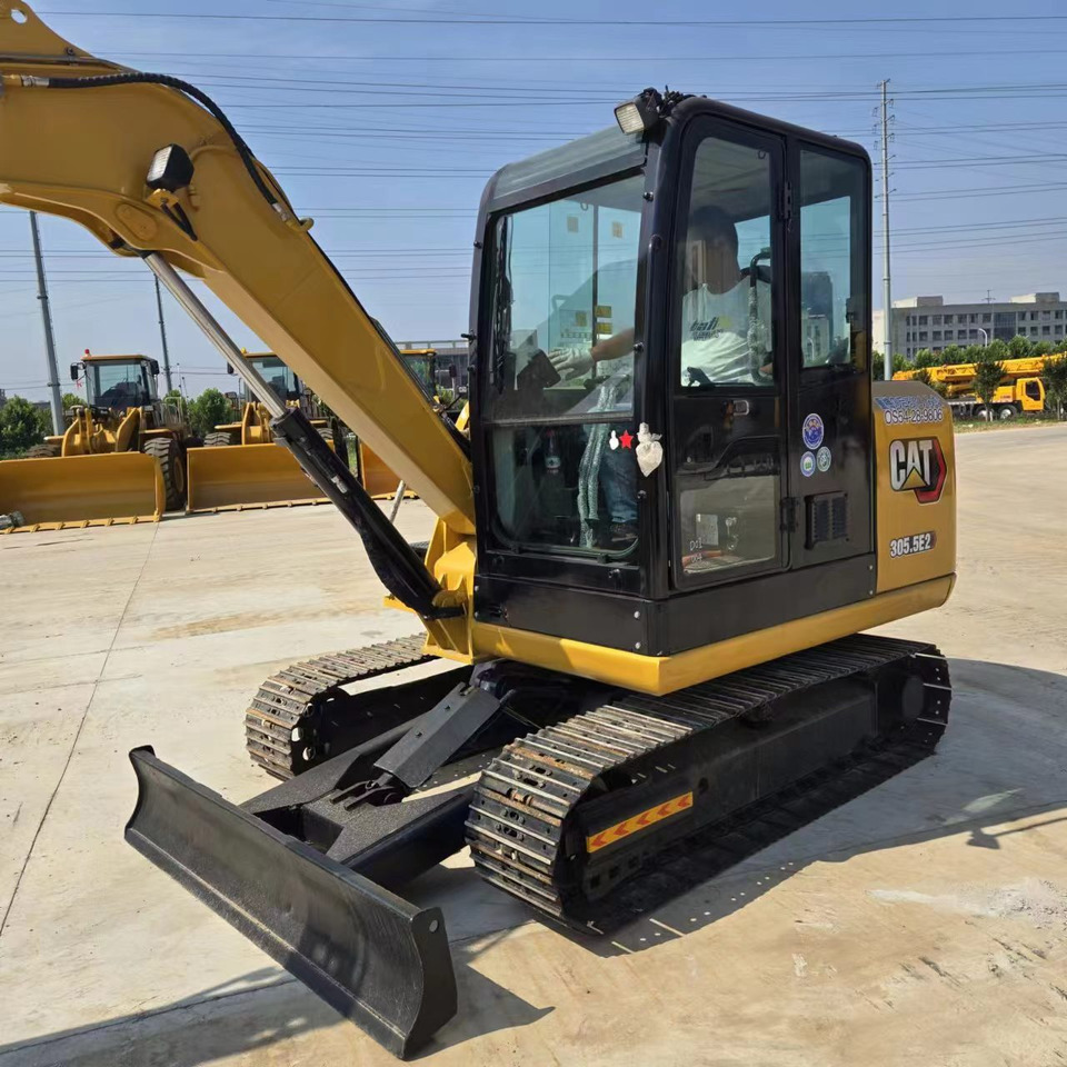 حفارة مُصَّغرة CATERPILLAR 305.5E2: صورة 6