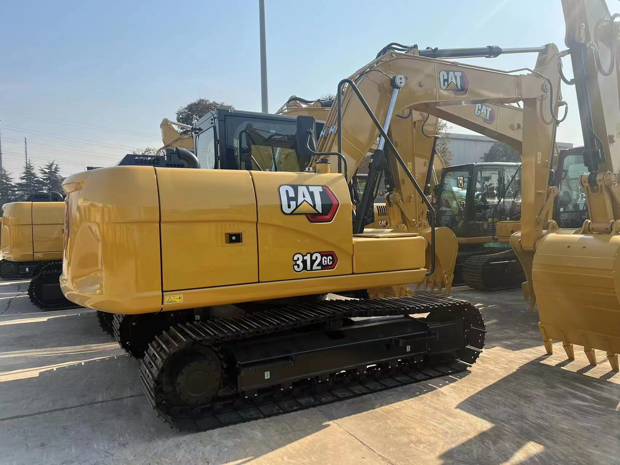 CATERPILLAR 312GC - حفار زحاف: صورة 1 CATERPILLAR 312GC - حفار زحاف: صورة 1