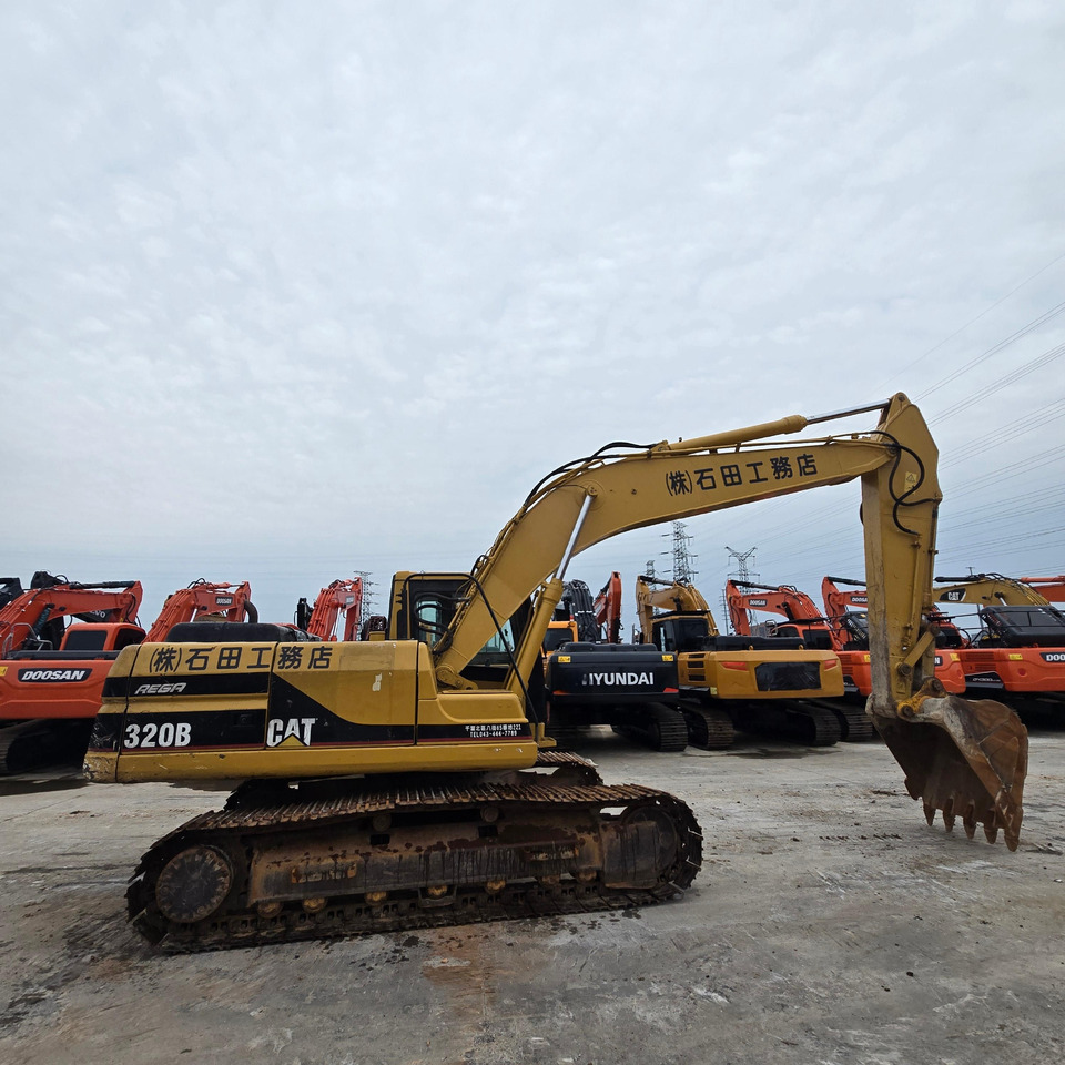 CATERPILLAR 320B - حفار زحاف: صورة 5 CATERPILLAR 320B - حفار زحاف: صورة 5