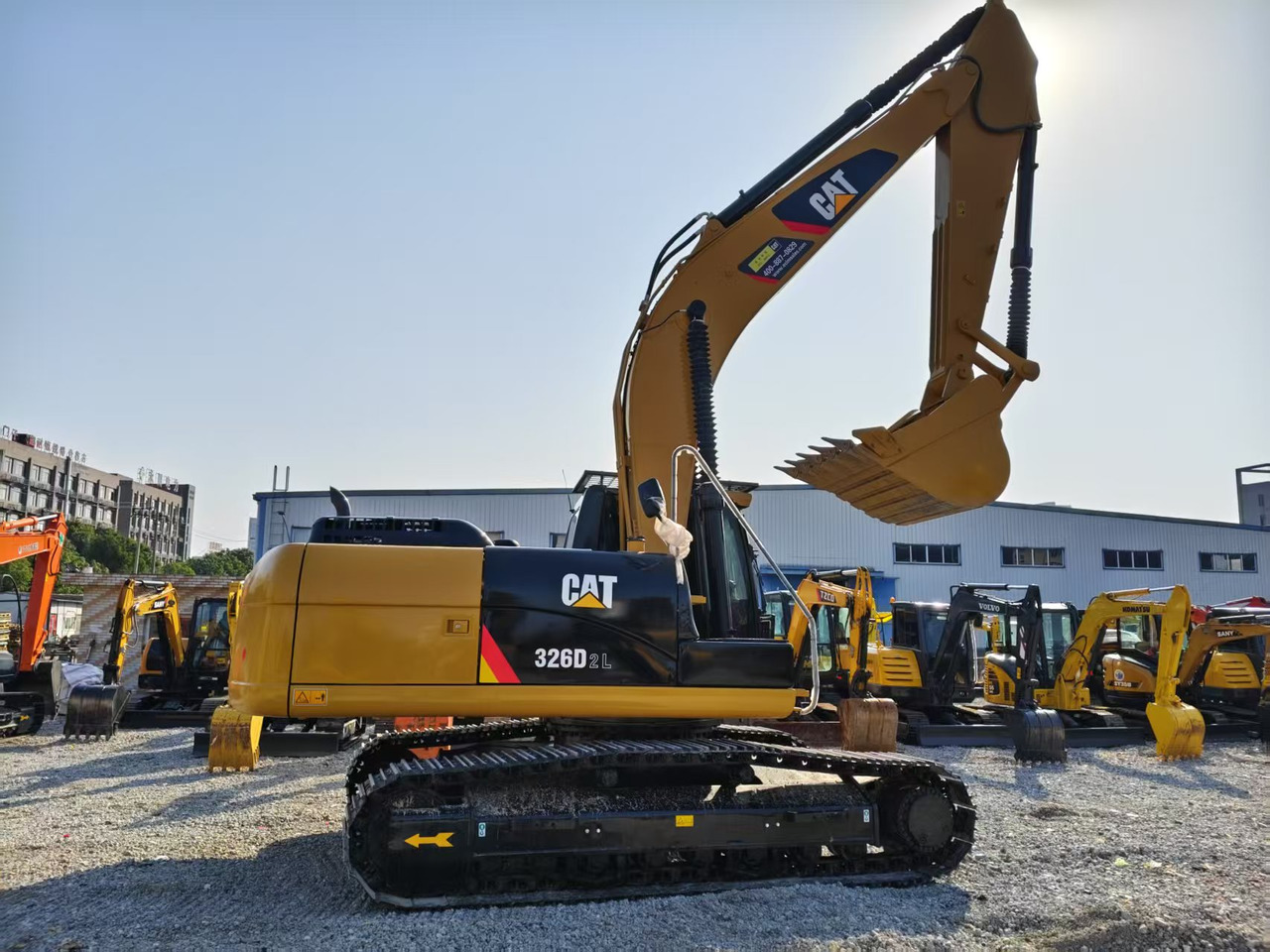 CATERPILLAR 326D2L - حفار هدم: صورة 1 CATERPILLAR 326D2L - حفار هدم: صورة 1
