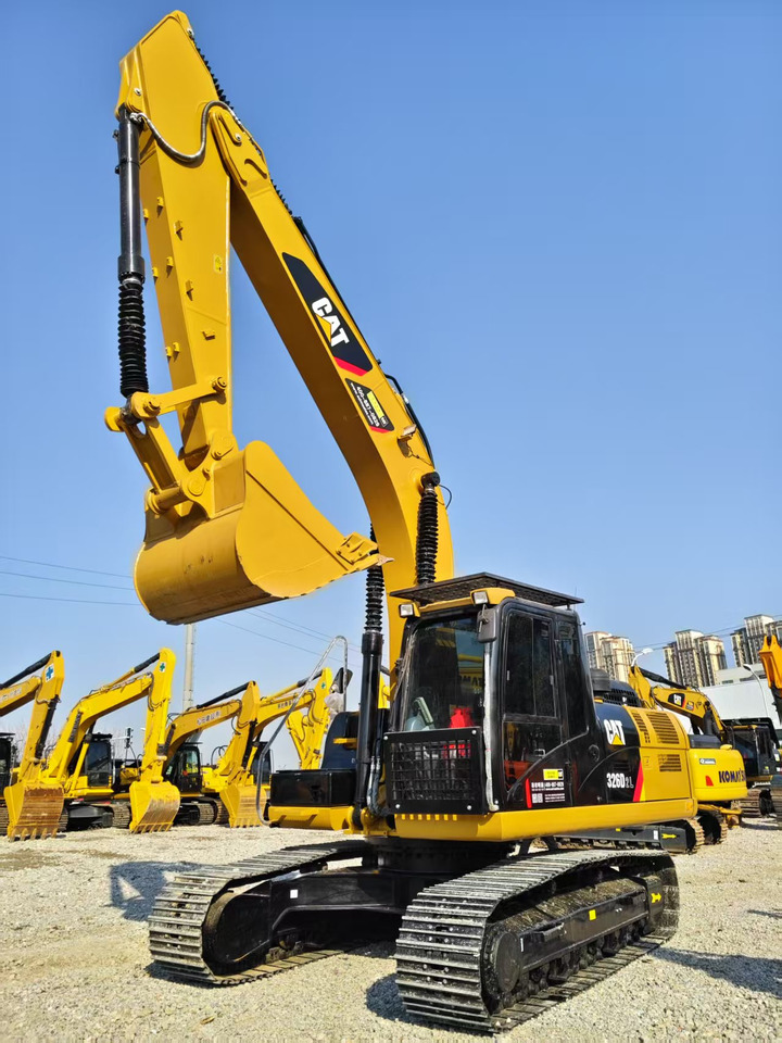 CATERPILLAR 326D2L - حفار هدم: صورة 2 CATERPILLAR 326D2L - حفار هدم: صورة 2