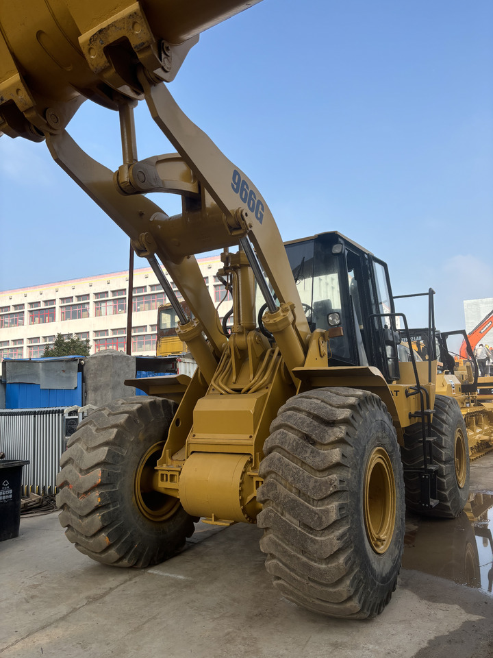 CATERPILLAR 966G - اللودر بعجل: صورة 1 CATERPILLAR 966G - اللودر بعجل: صورة 1