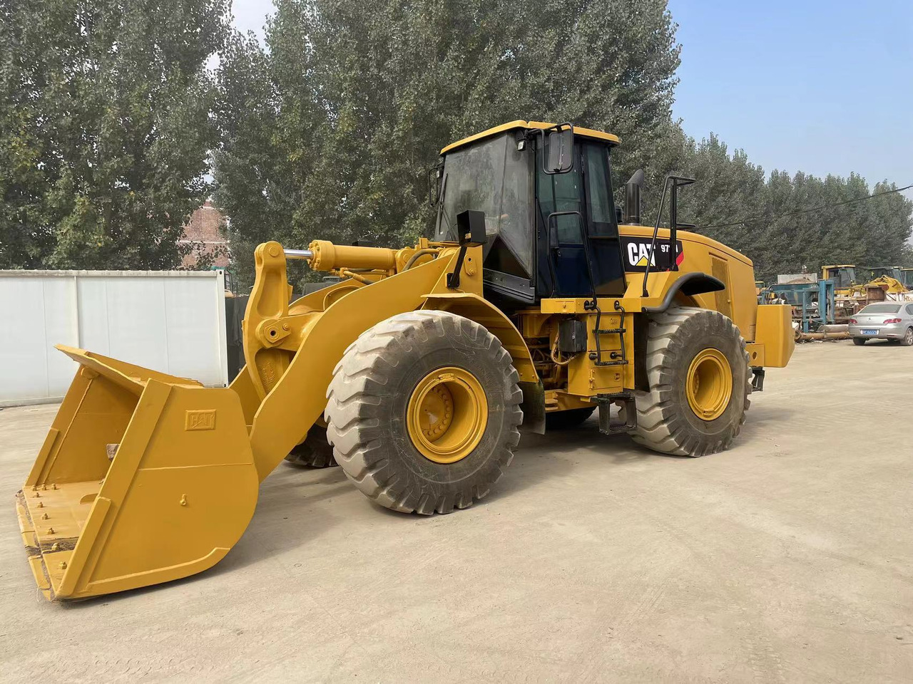 CATERPILLAR 972H - اللودر بعجل: صورة 1 CATERPILLAR 972H - اللودر بعجل: صورة 1