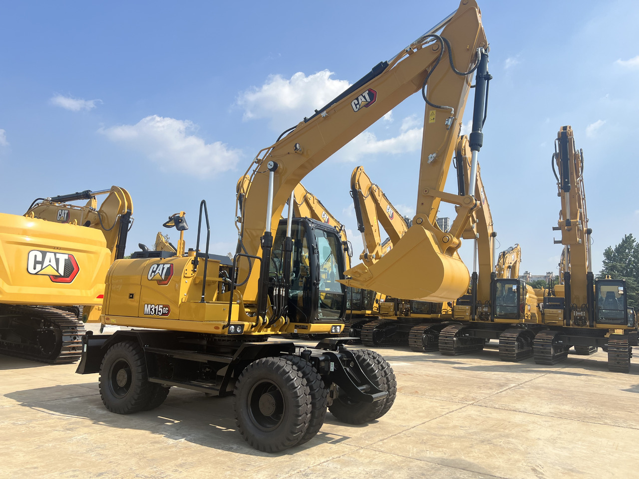 CATERPILLAR M315GC - حفار زحاف: صورة 1 CATERPILLAR M315GC - حفار زحاف: صورة 1
