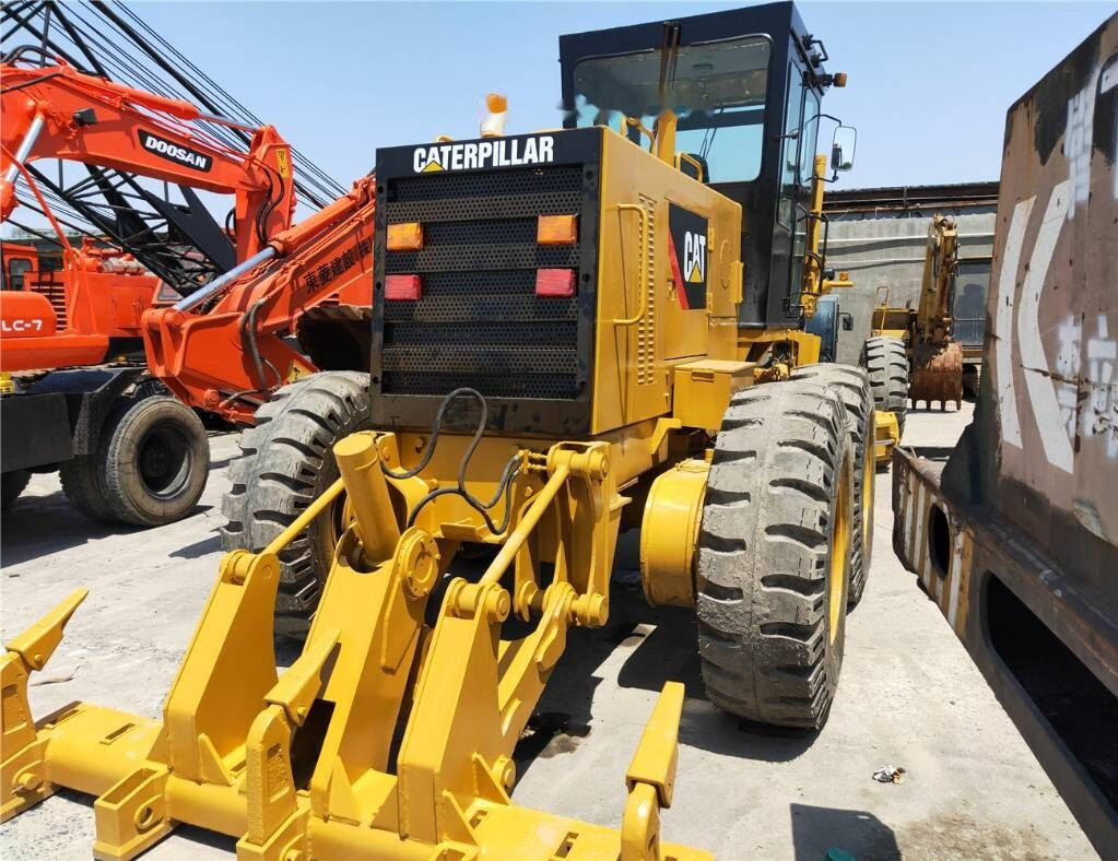 ممهدة Caterpillar 140 G: صورة 6