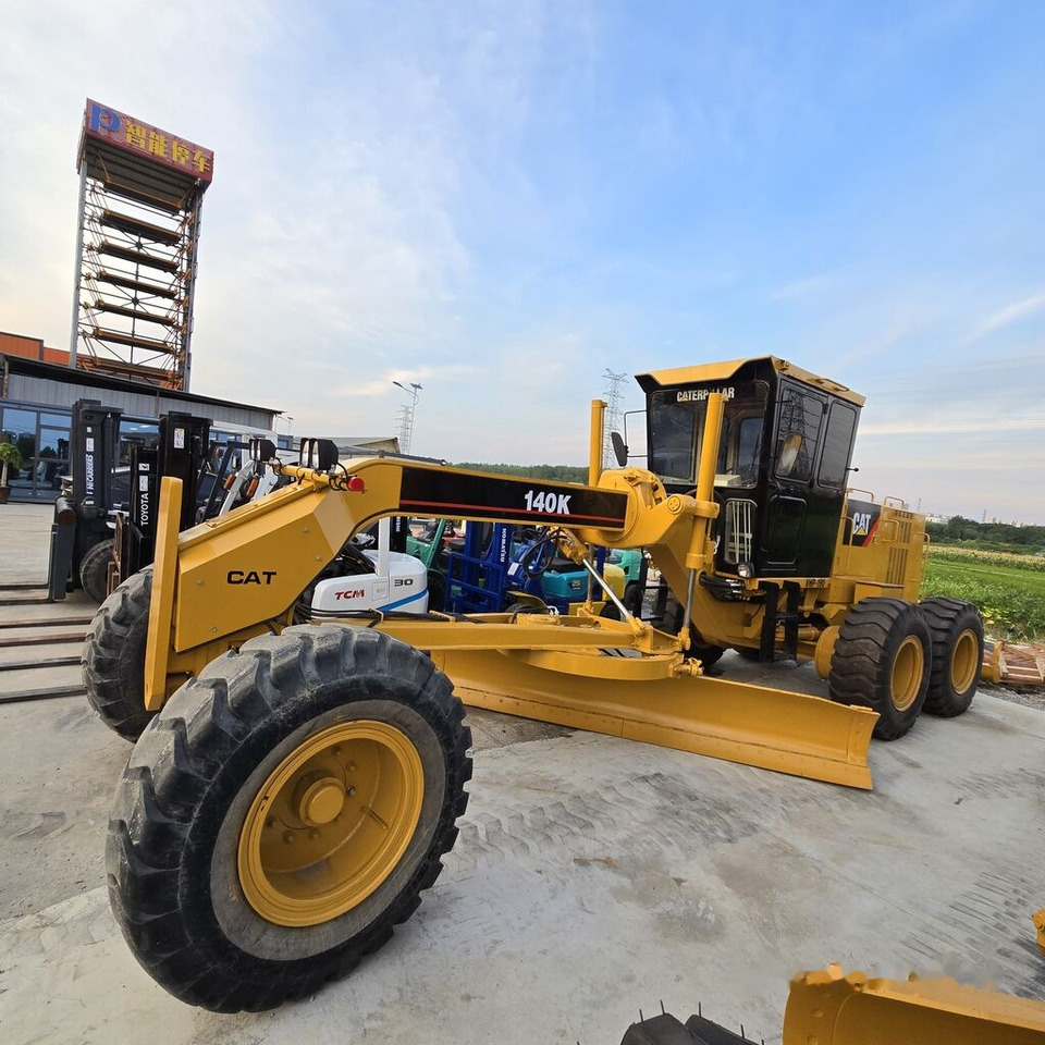 Caterpillar 140K - ممهدة: صورة 1 Caterpillar 140K - ممهدة: صورة 1