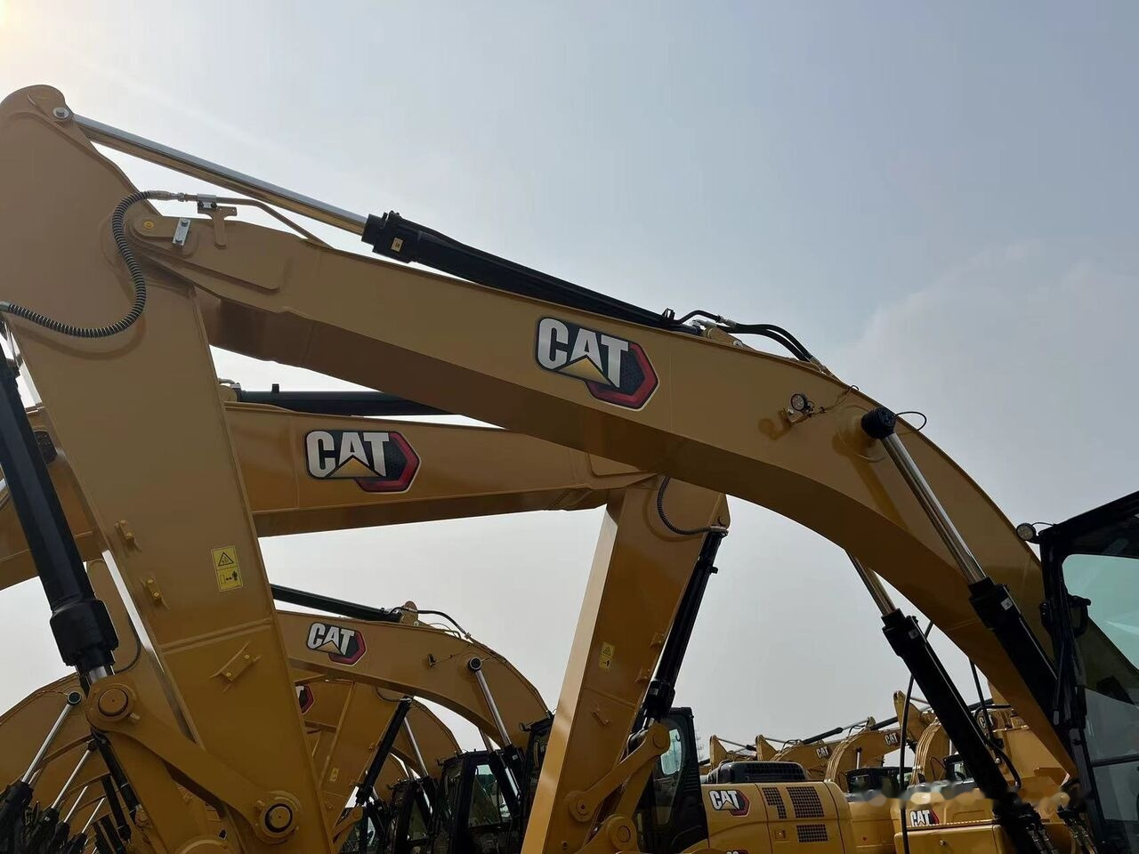 Caterpillar 320GX New machine - حفار زحاف: صورة 3 Caterpillar 320GX New machine - حفار زحاف: صورة 3