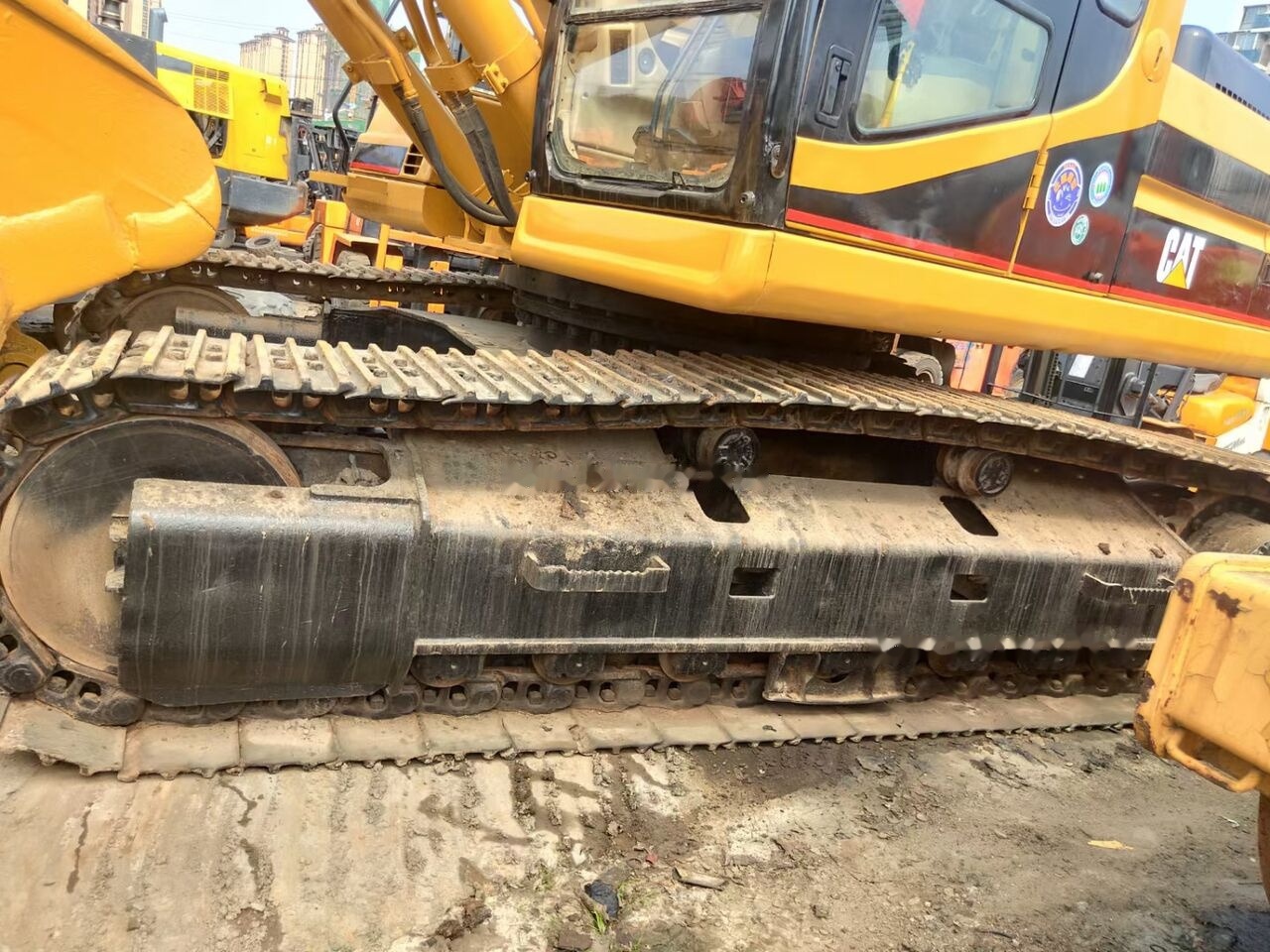 Caterpillar 330BL - حفار زحاف: صورة 4 Caterpillar 330BL - حفار زحاف: صورة 4