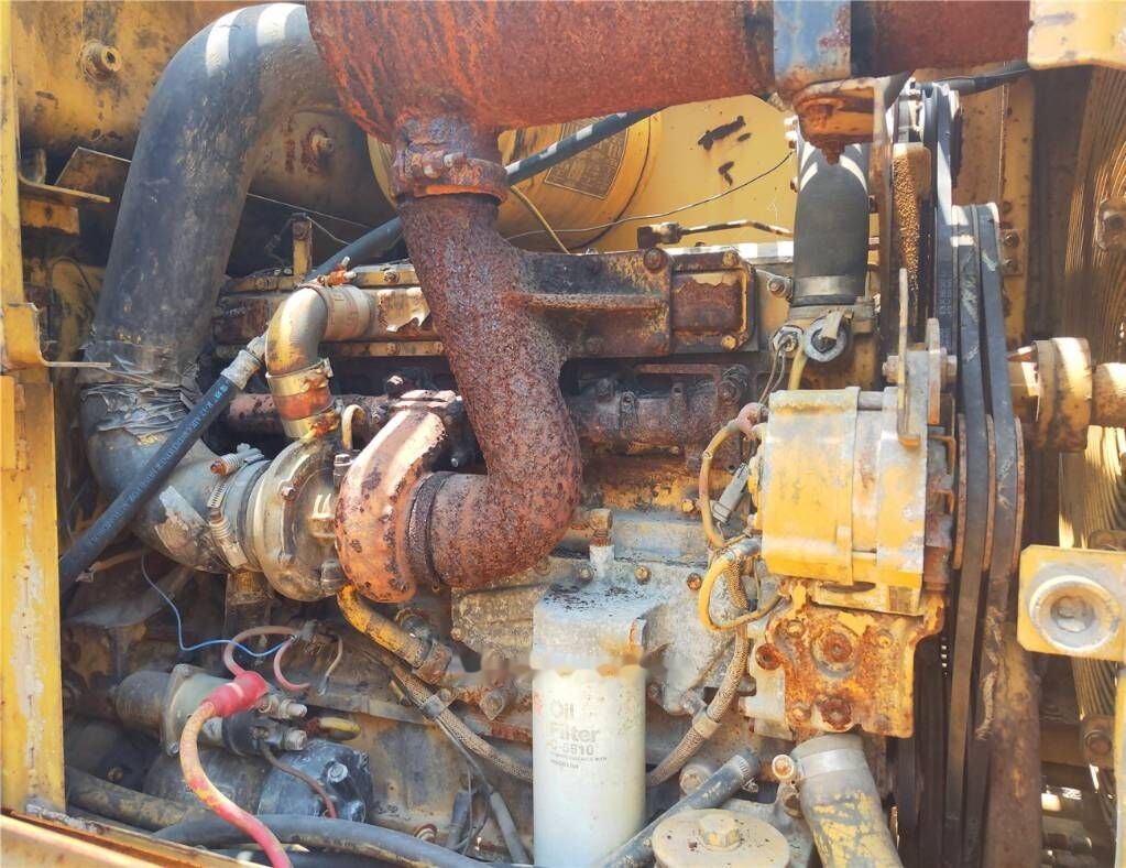 اللودر بعجل Caterpillar 950 F: صورة 7