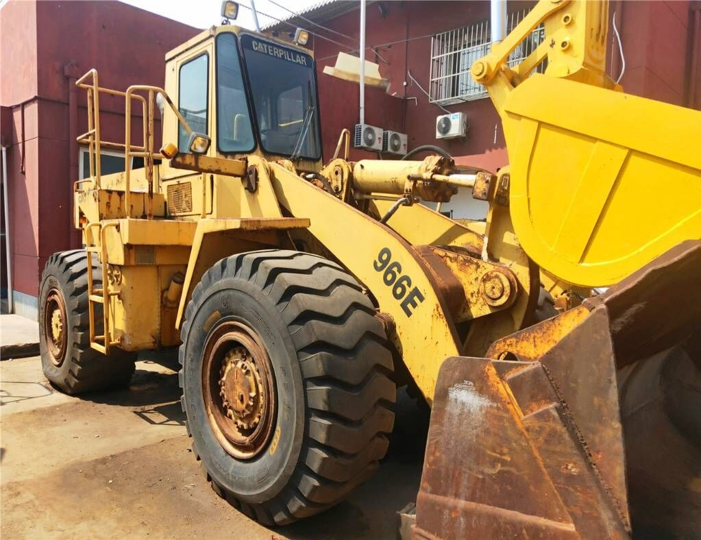 Caterpillar 966E - اللودر بعجل: صورة 4 Caterpillar 966E - اللودر بعجل: صورة 4