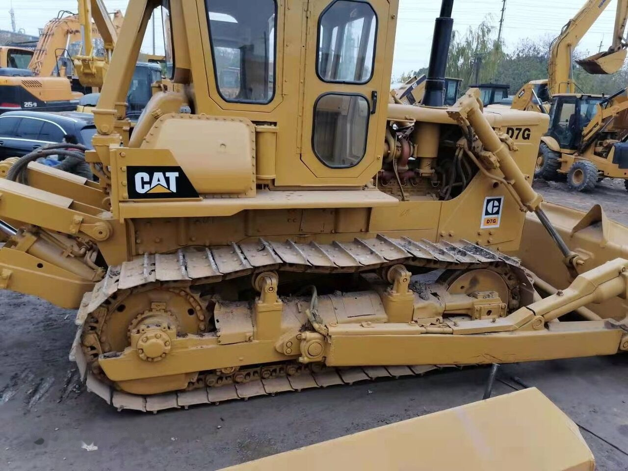 Caterpillar D7G - جرافة: صورة 5 Caterpillar D7G - جرافة: صورة 5