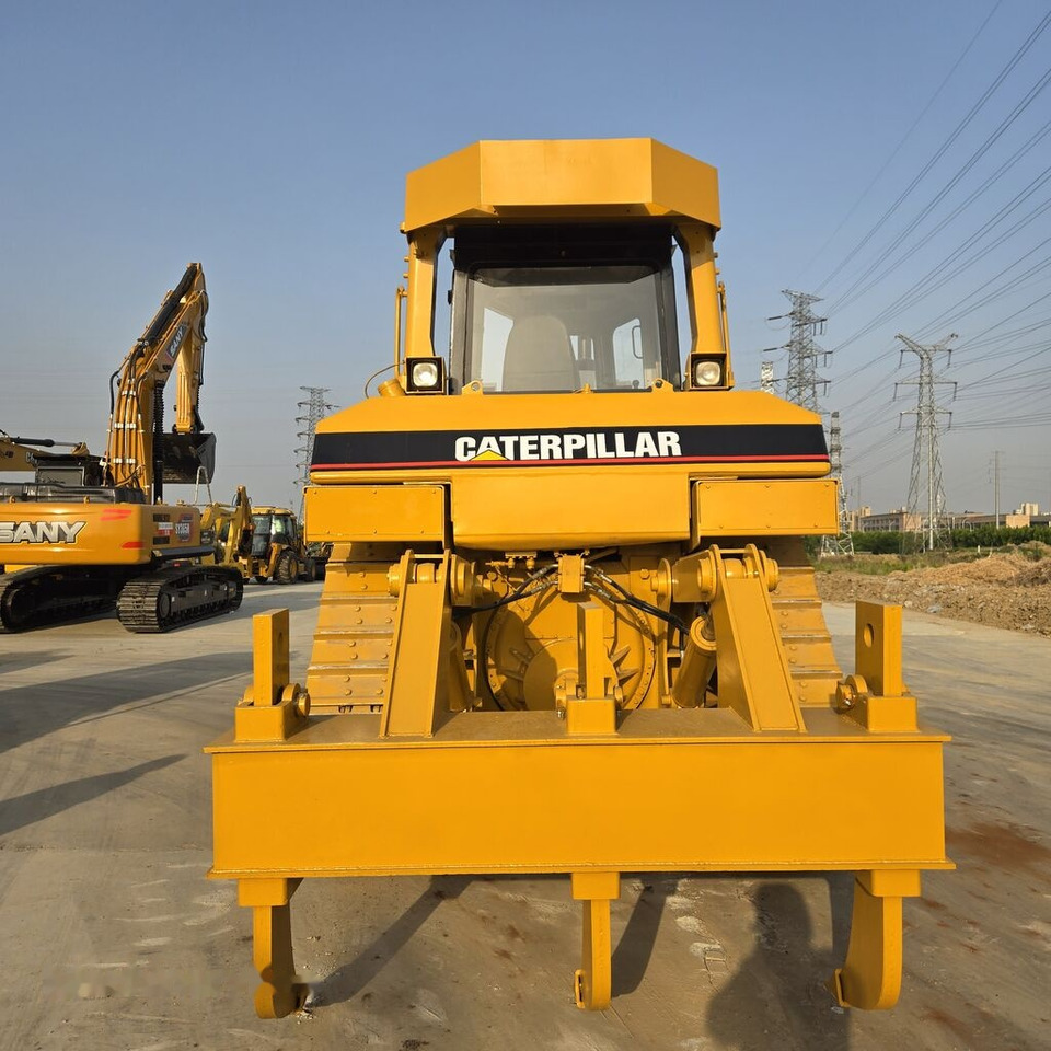 Caterpillar D8R - جرافة: صورة 3 Caterpillar D8R - جرافة: صورة 3