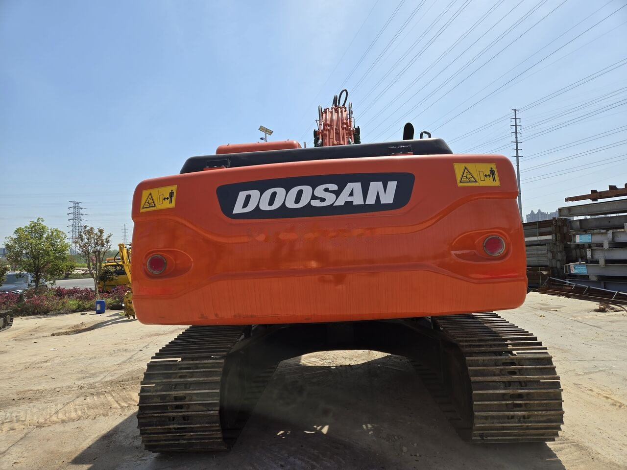 حفار زحاف Doosan DX300: صورة 7