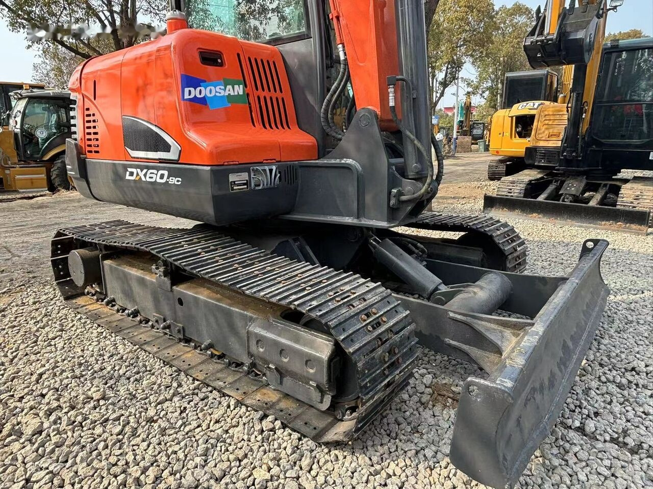 Doosan DX60 - حفارة مُصَّغرة: صورة 4 Doosan DX60 - حفارة مُصَّغرة: صورة 4