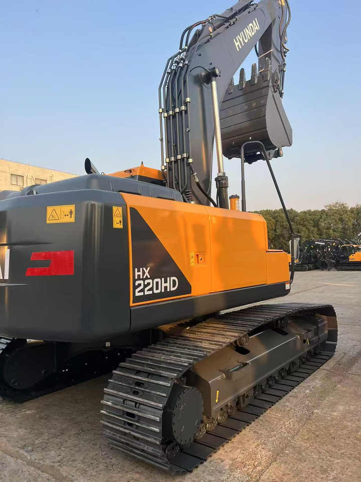 HYUNDAI HX220HD - حفار زحاف: صورة 2 HYUNDAI HX220HD - حفار زحاف: صورة 2