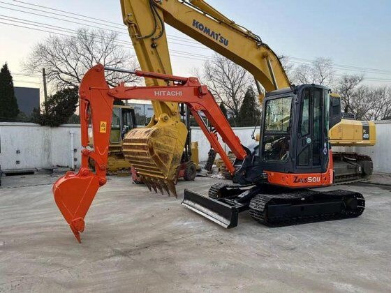 Hitachi ZX50 - حفارة مُصَّغرة: صورة 5 Hitachi ZX50 - حفارة مُصَّغرة: صورة 5